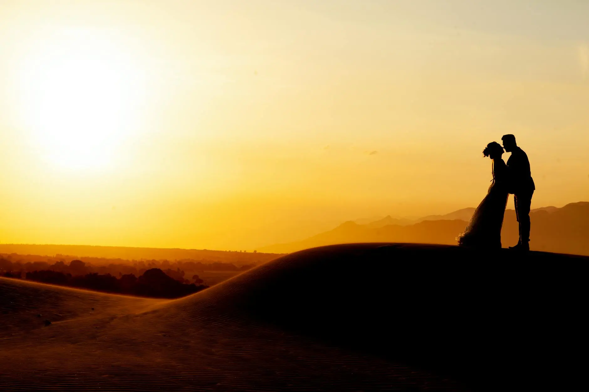 A fresh look at how self-reliance and unconventional passions shape modern masculinity.
