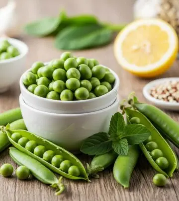 Amazing Health Benefits of Green Peas: Nutrition, Uses & Frequently Asked Questions Discover the nutritional power, top health advantages, gut benefits, and practical uses of green peas in your daily diet.