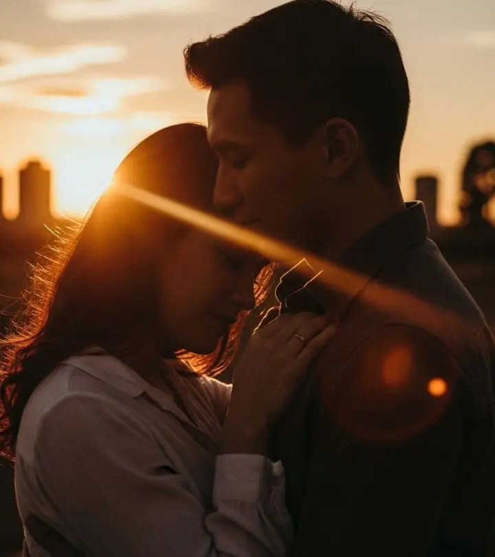 Discover sincere love paragraphs that help you express affection, gratitude, and admiration to your man in a way that strengthens your bond.