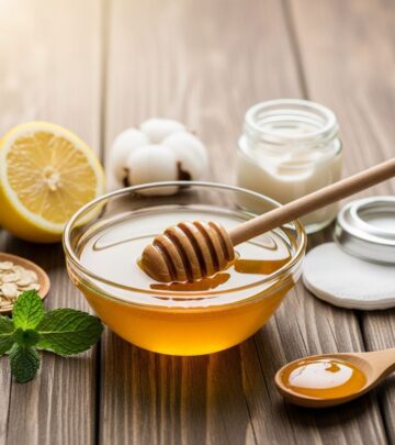 7 Wonderful Benefits And Popular Uses Of Honey For Health & Skin