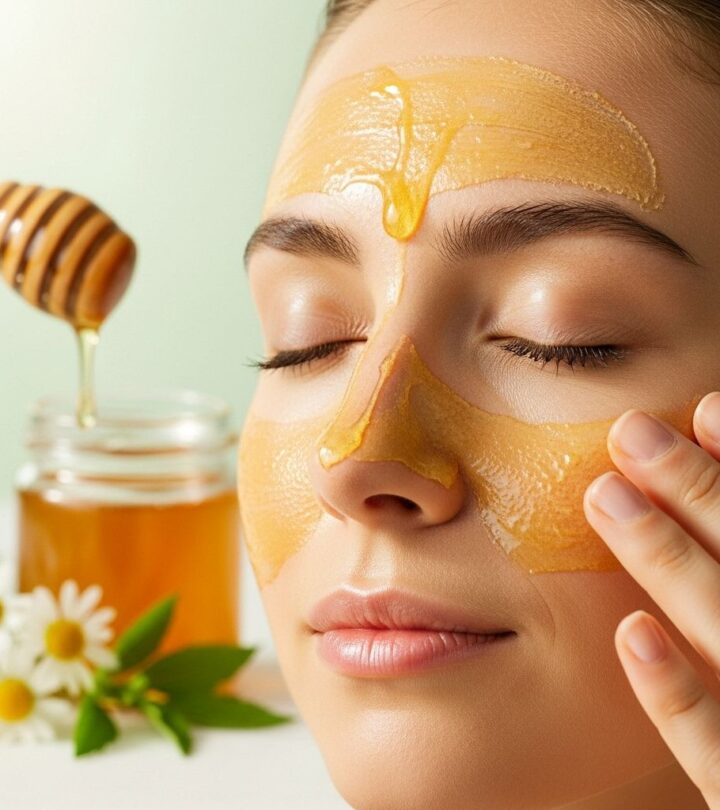 Uncover how honey benefits oily skin and discover DIY honey face packs for a clear, balanced, and naturally radiant complexion.