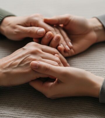 Intimate Relationship: Types, Characteristics & How to Build Lasting Closeness