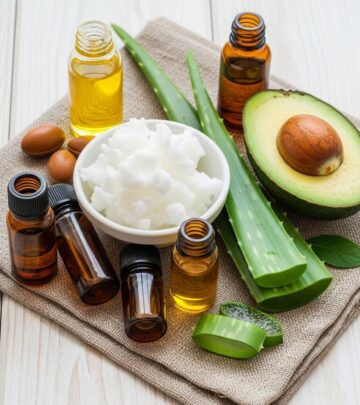 12 Effective Natural Remedies for Frizzy Hair