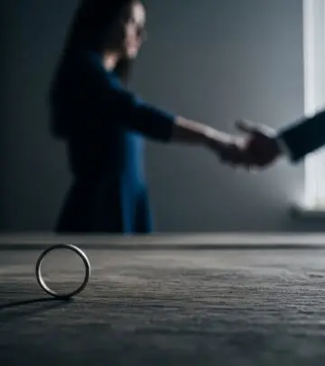 15 Clear Signs Your Wife Doesn’t Love You Anymore Spotting emotional distance, coldness, and indifference can reveal hidden marital disconnect before it's too late.