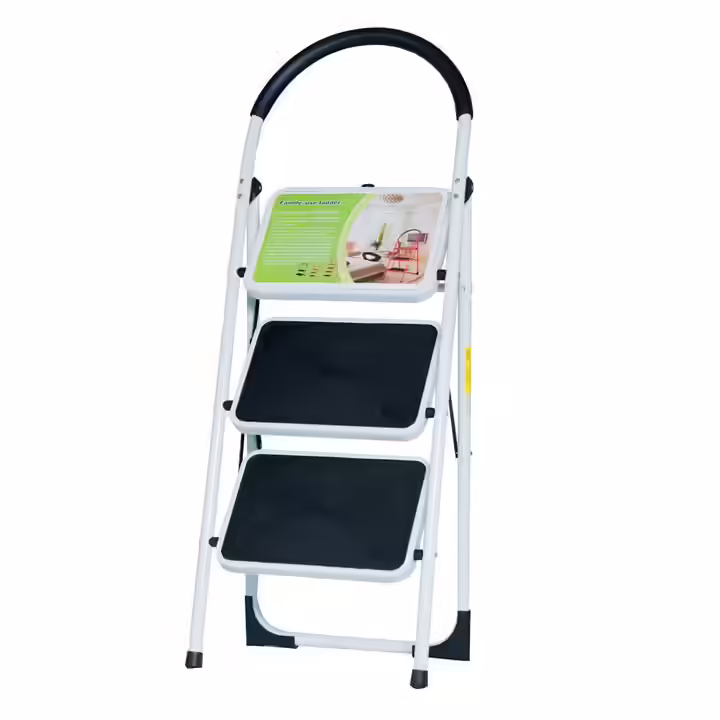 Good Life Folding Step Ladder