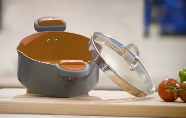 Gotham Steel Multipurpose Pasta Pot with Strainer Lid